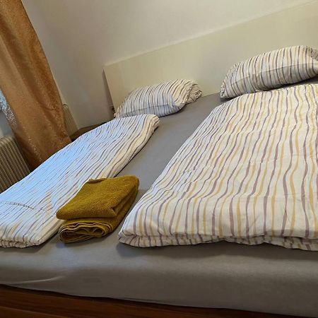 Cozy Rooms In An Elegant House فيينا المظهر الخارجي الصورة
