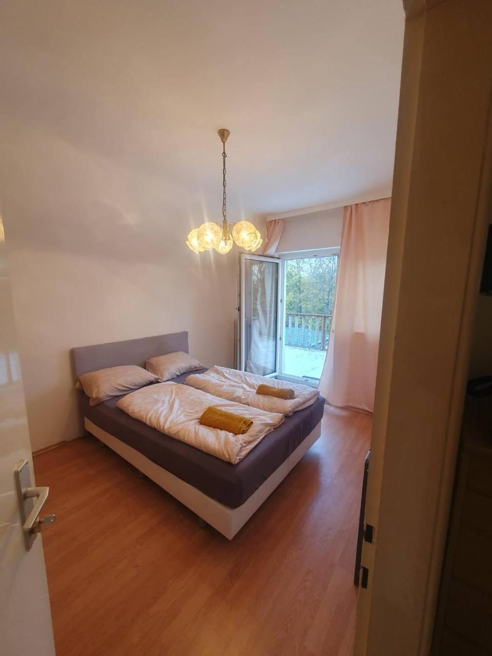 Cozy Rooms In An Elegant House فيينا المظهر الخارجي الصورة